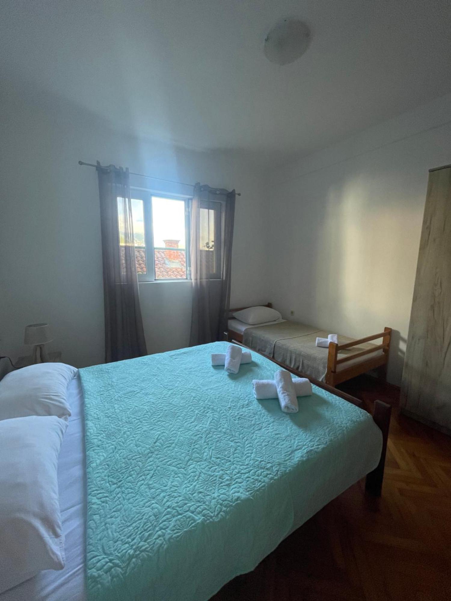 Apartments Mandarina Garden Petrovac エクステリア 写真