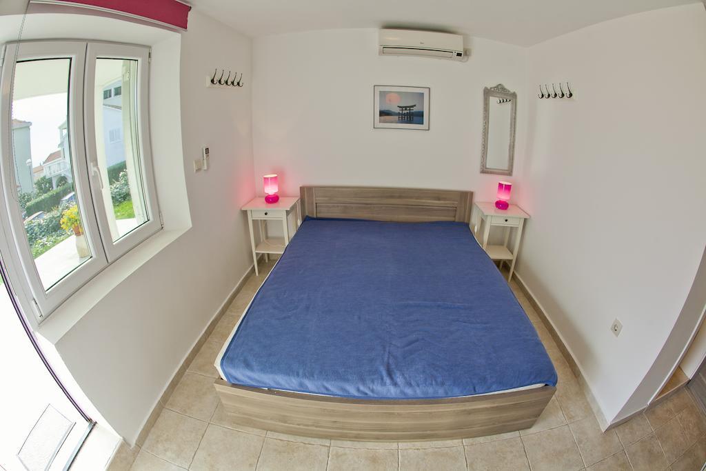 Apartments Mandarina Garden Petrovac 部屋 写真