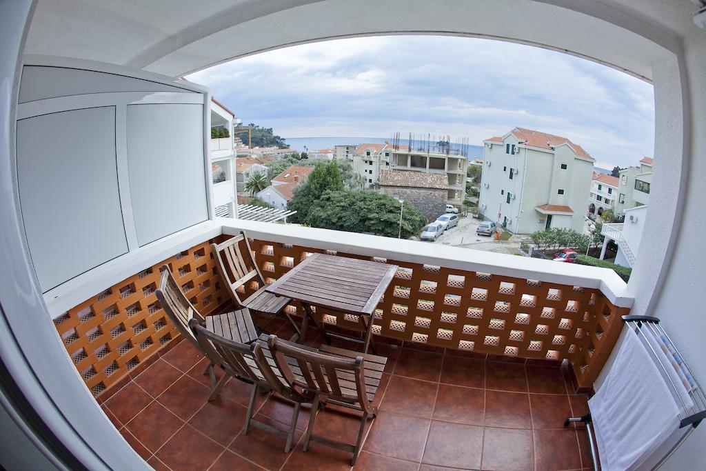 Apartments Mandarina Garden Petrovac 部屋 写真