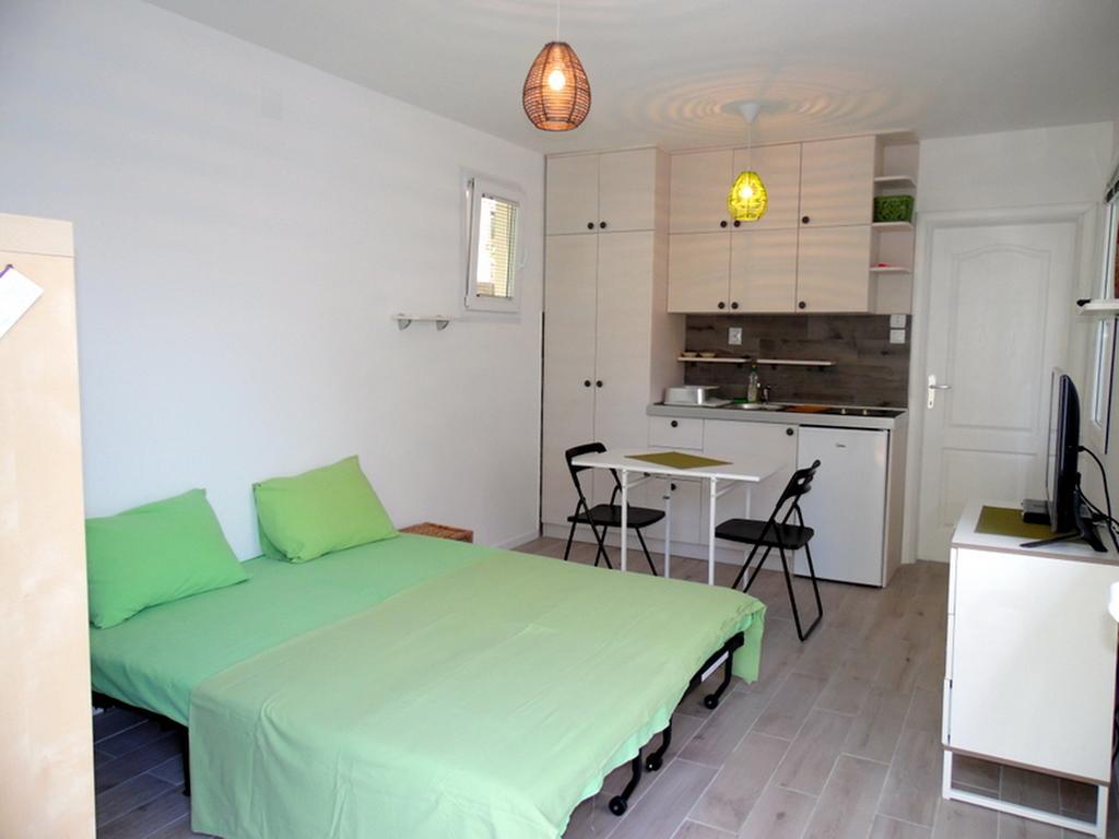 Apartments Mandarina Garden Petrovac エクステリア 写真